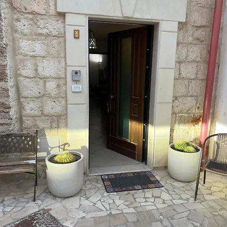Handy Πανσιόν
